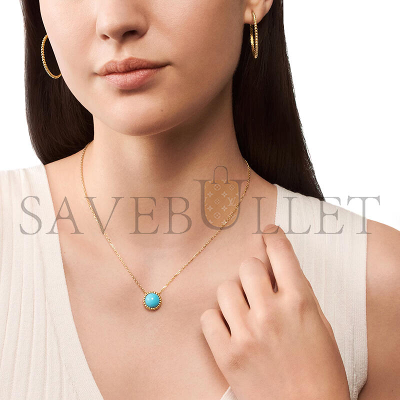 V*n Cl**f arpels perlÉe couleurs pendant yellow gold vcarpml800